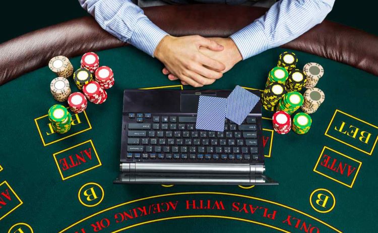 A Step-by-Step Guide On How To Deal Blackjack